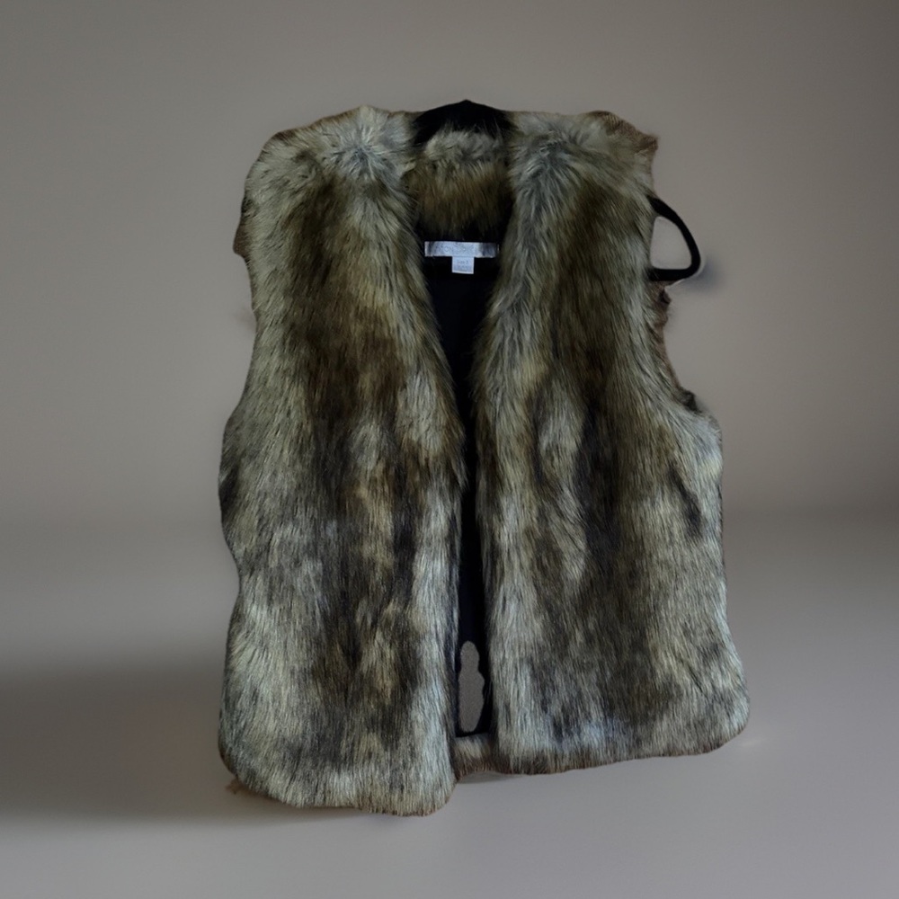 Boston Proper Faux Fur Vest Boho Western Festival Layering Small Perfect